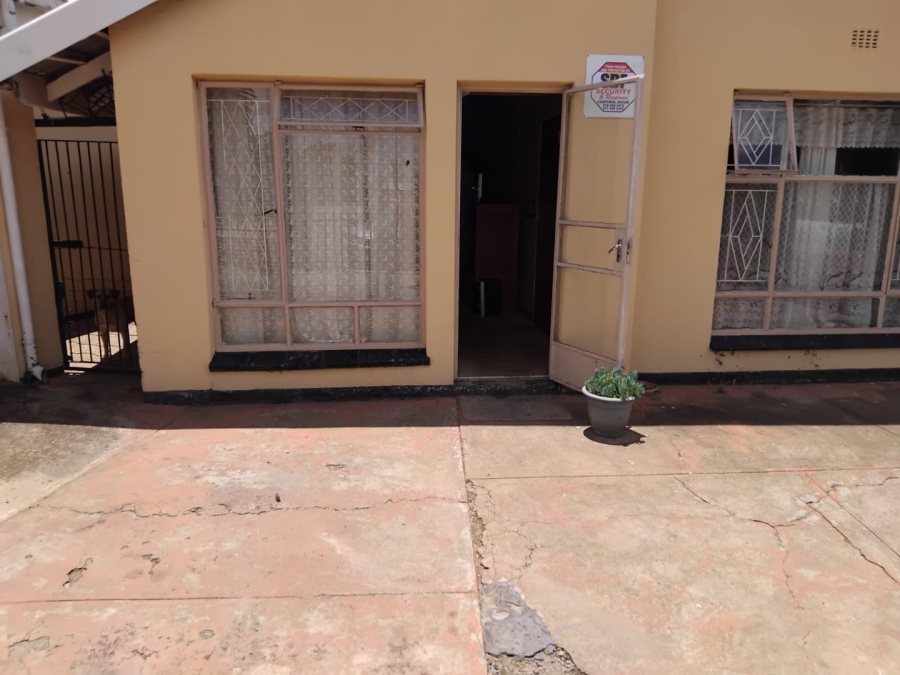 4 Bedroom Property for Sale in Stilfontein Ext 4 North West